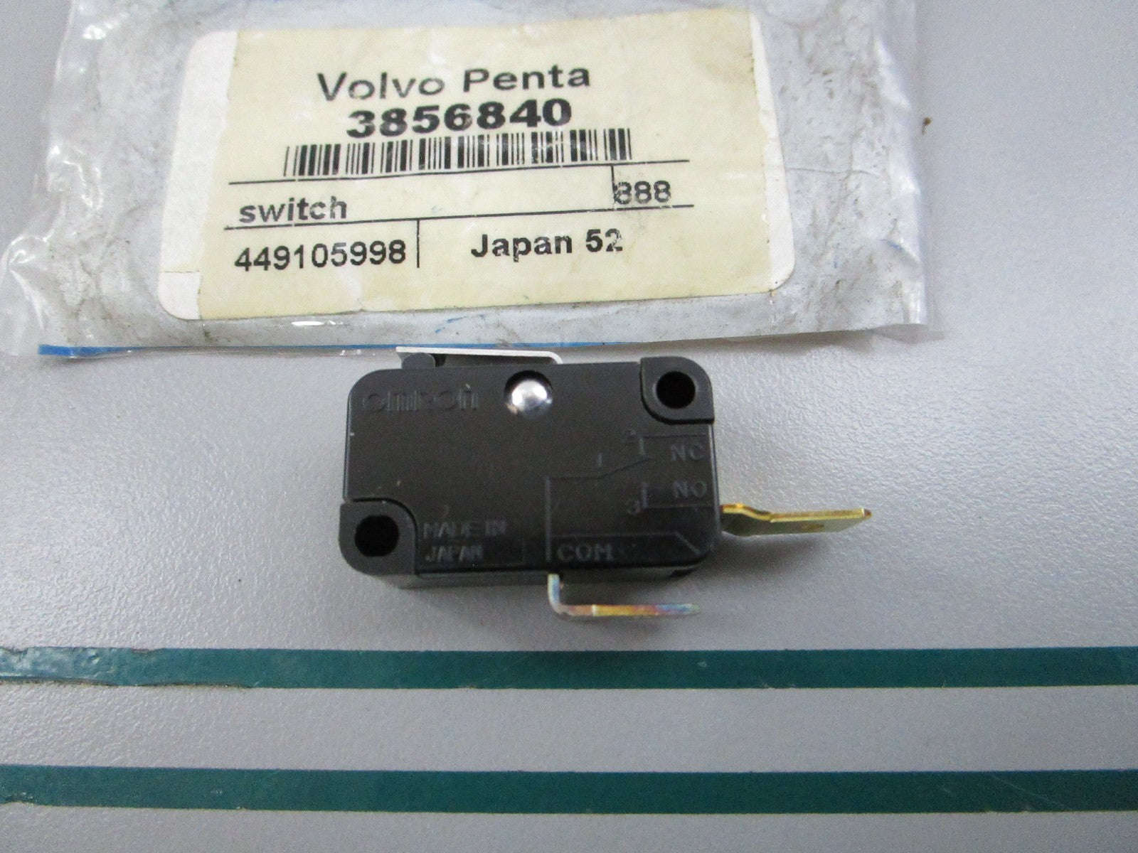 NEW OEM 3856840 Volvo Penta Switch 0810