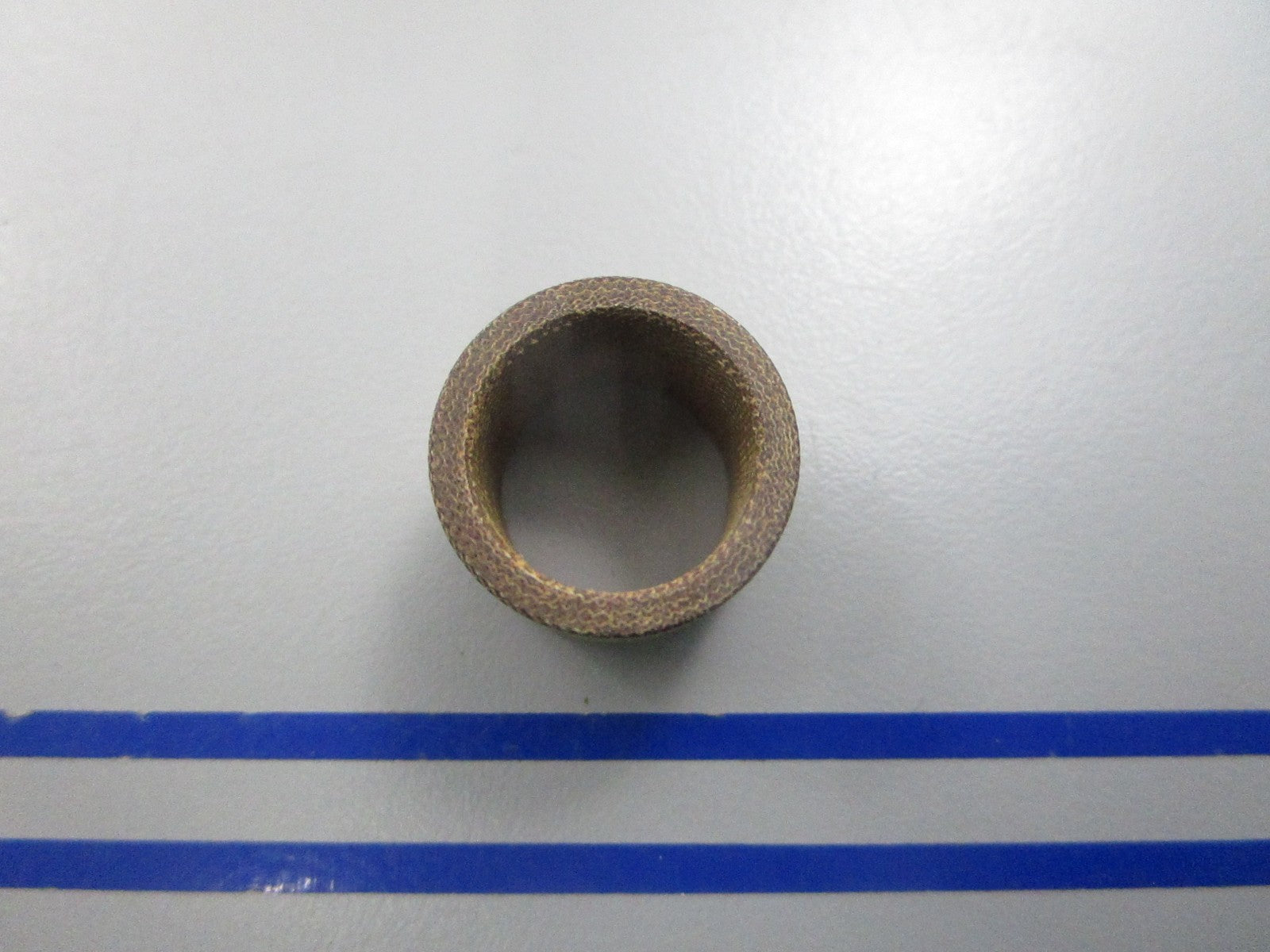 NEW OEM 550038 0550038 OMC Johnson Evinrude Bushing 0810