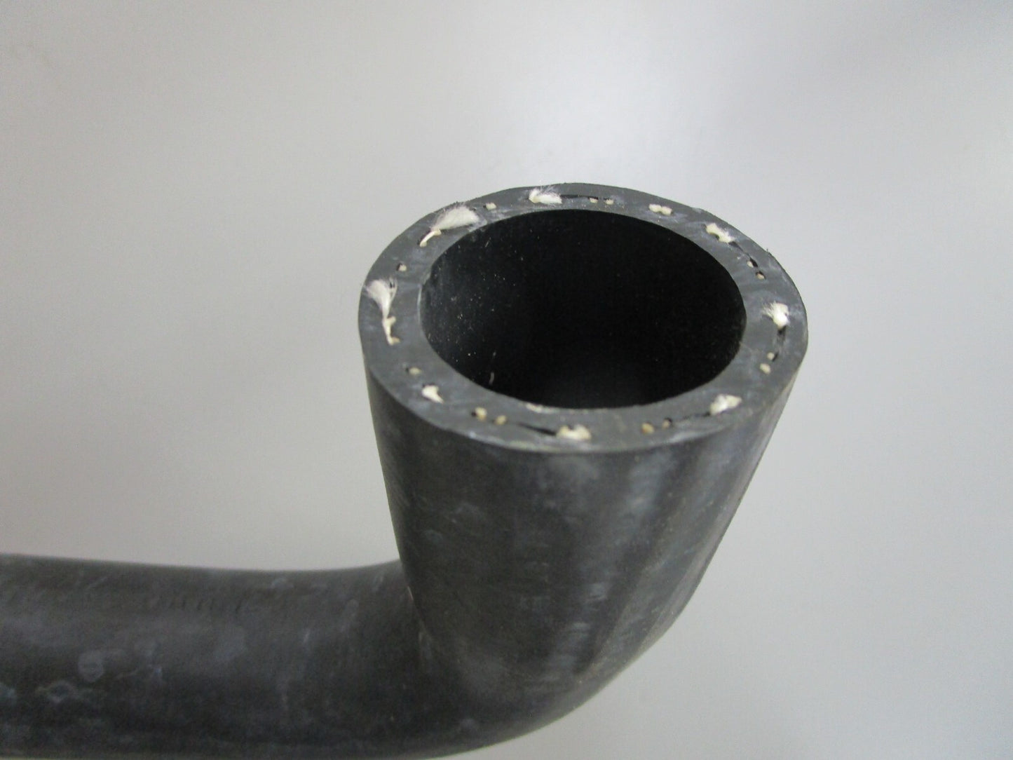 *NEW OEM* 0820 Volvo Penta Hose 3817823