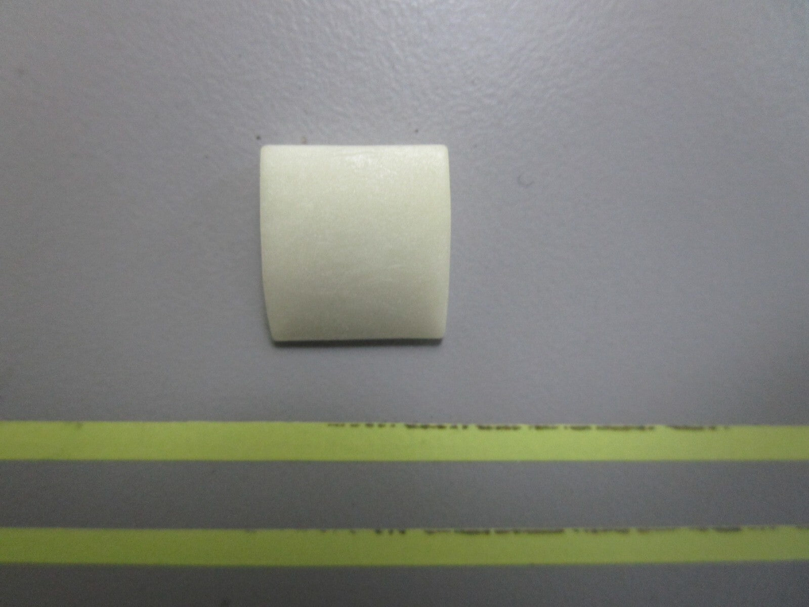 *NEW OEM* 0810 OMC Johnson Evinrude Impeller Key 331107 0331107