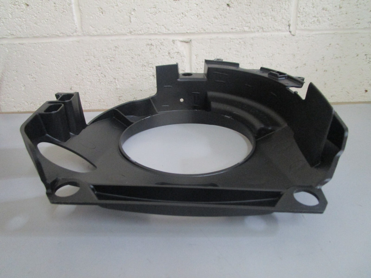 *NEW OEM* 0820 OMC Johnson Evinrude Flywheel Cover 354051 0354051