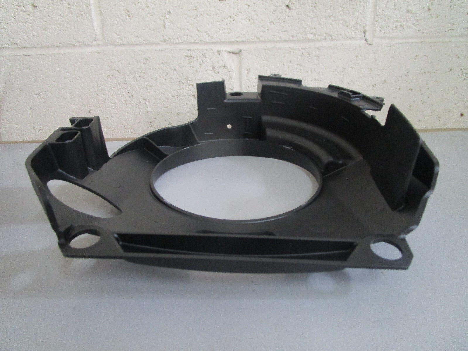 *NEW OEM* 0820 OMC Johnson Evinrude Flywheel Cover 354051 0354051