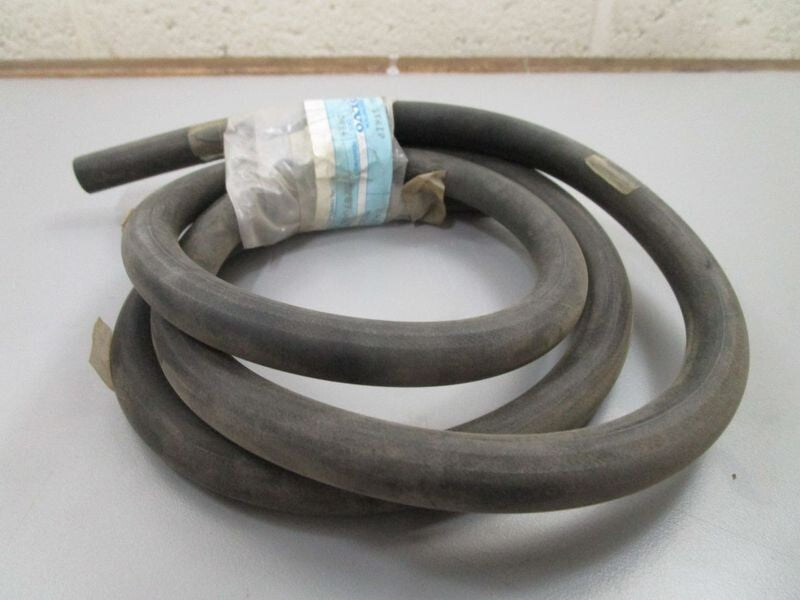 *NEW OEM* 0770 Volvo Penta Transom Seal 897726