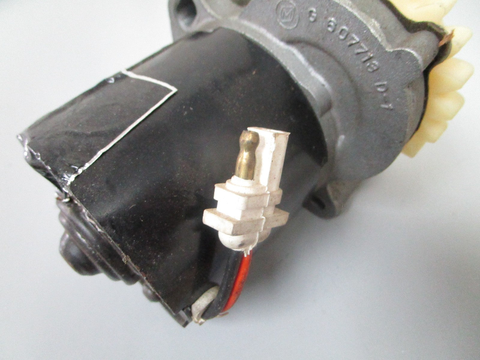 *NEW OEM* 0720 Lawn Boy 1972- 1974 12V Lawnmower Electric Starter Assy 679674