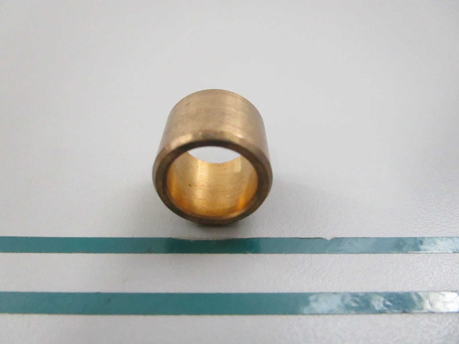 NEW OEM 3853563 Volvo Penta Bushing 0810