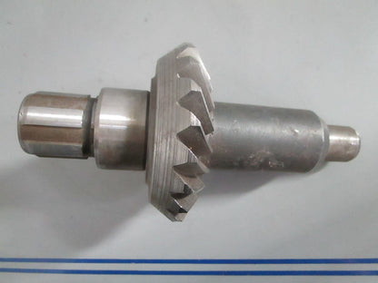 NEW OEM 383115 0383115 OMC Johnson Evinrude Shaft Gear & Bearing 0820