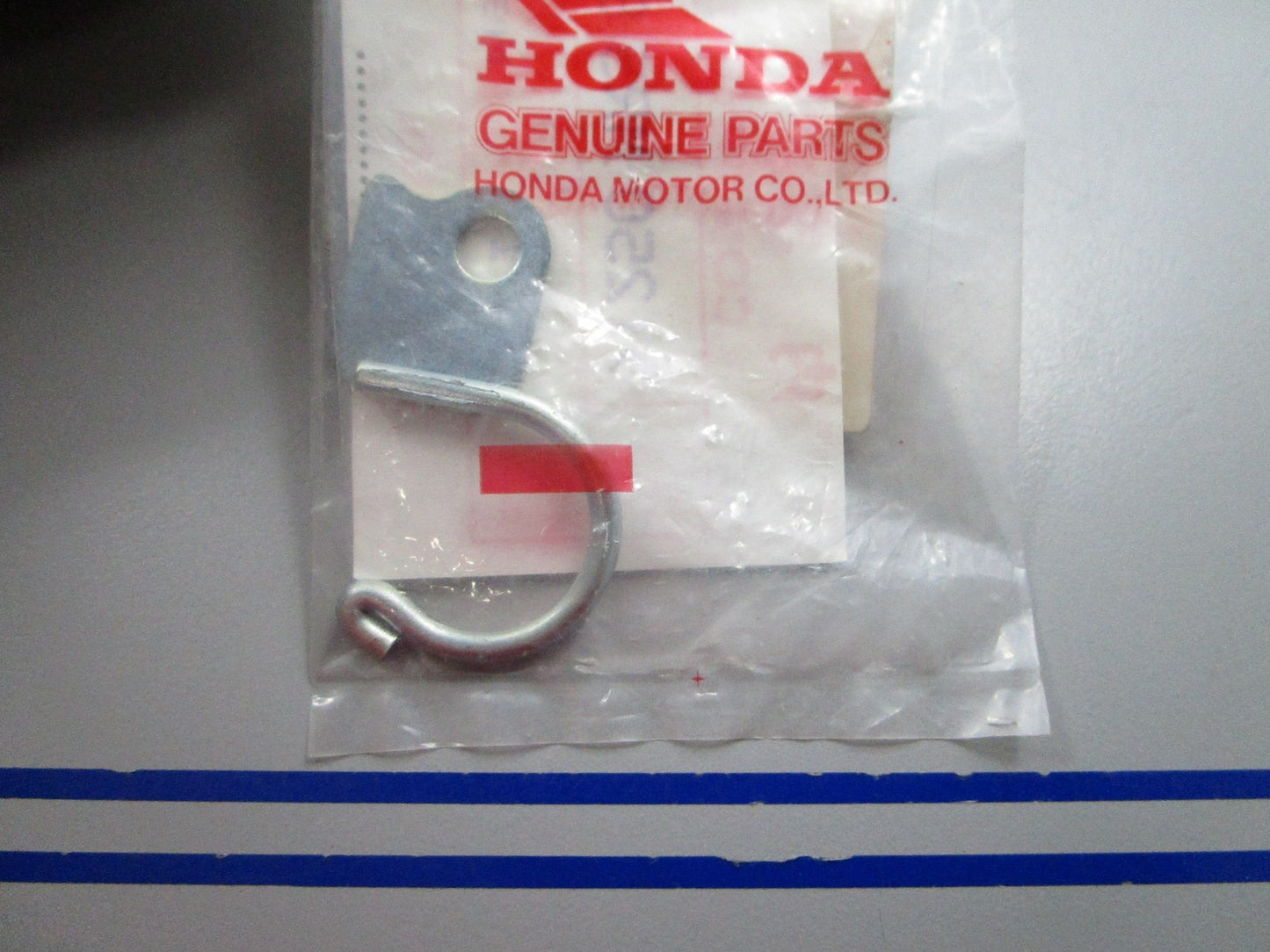 NEW OEM 31250-MR5-870 Honda Starter Cable Clamp 0810