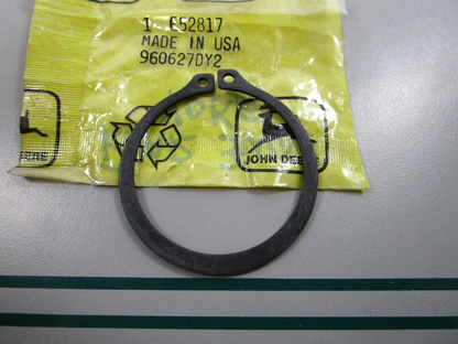 NEW OEM E52817 John Deere Snap Ring 0810
