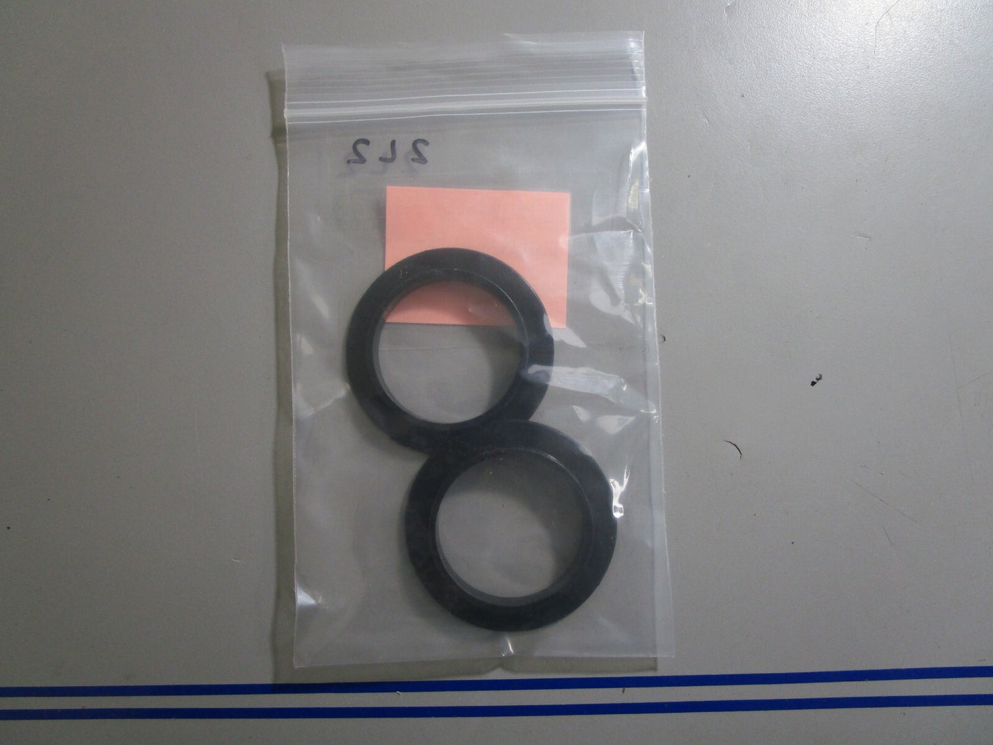 *NEW OEM* (LOT OF 2) 0810 Suzuki Retainer 32395-95302