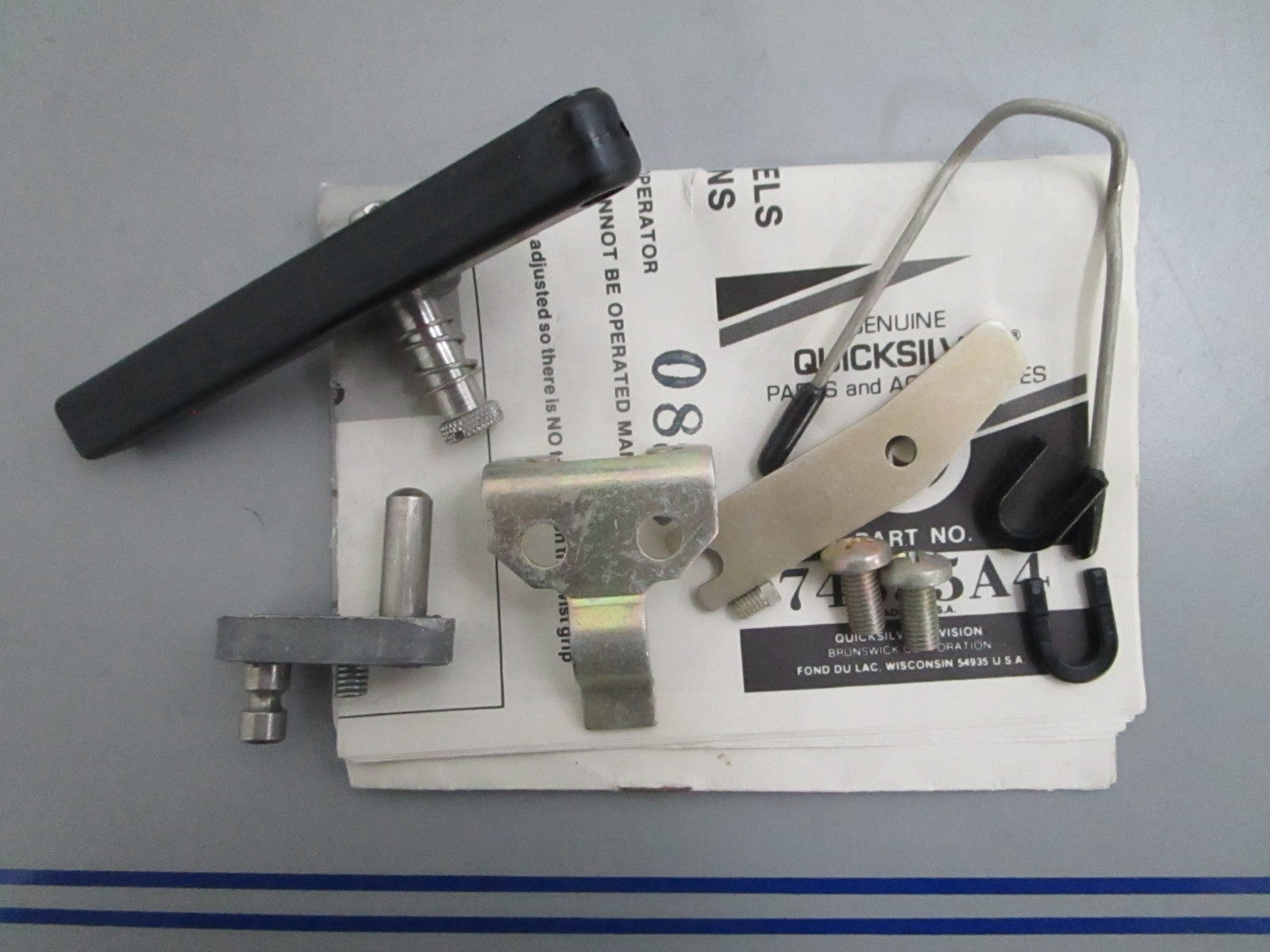*NEW OEM* 0820 Mercury Quicksilver Remote Control Attachment Kit 74355A4