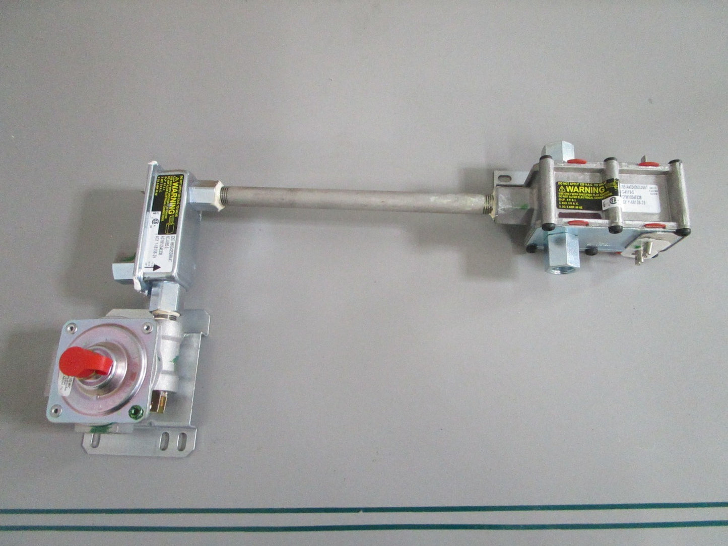 NEW OEM W10546238 WPW10546238 Whirlpool Gas Valve 0820
