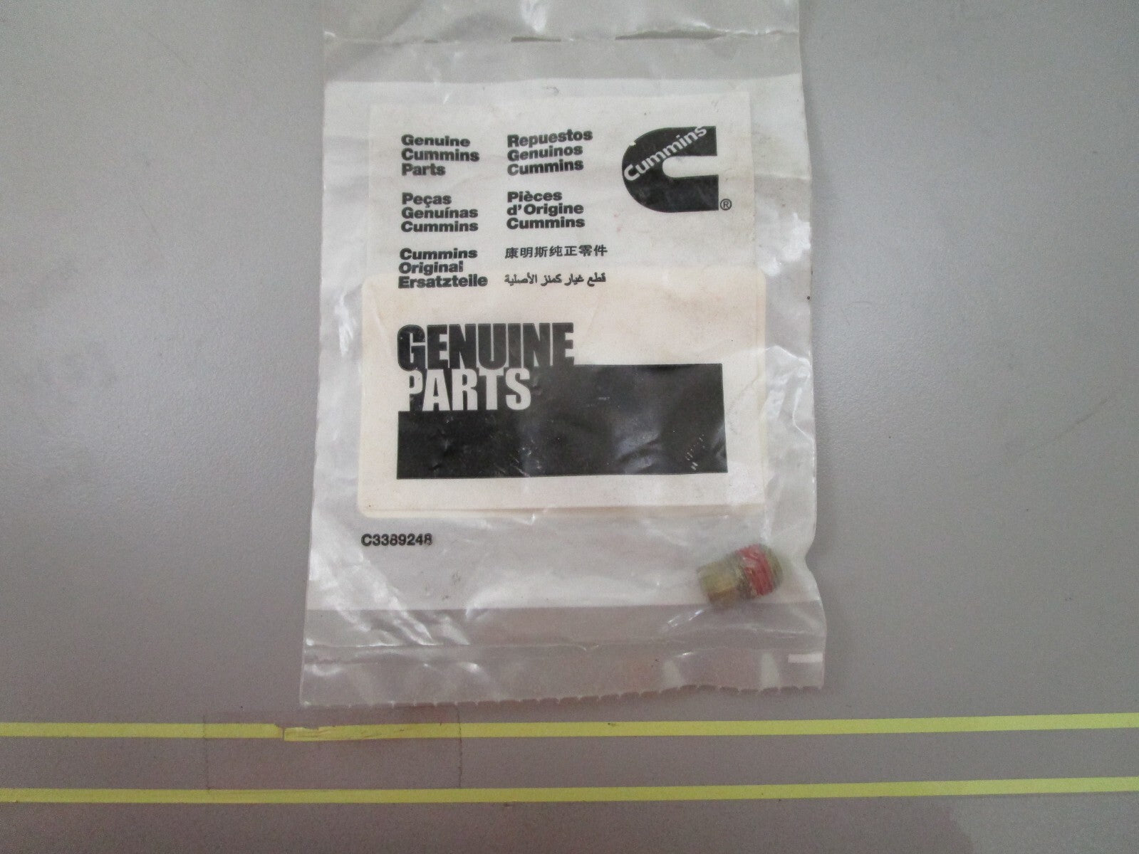 *NEW* 0810 Cummins Pipe Plug S949B