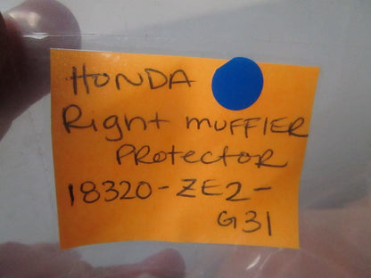 *NEW OEM* 0770 Honda Right Muffler Protector 18320-ZE2-G31
