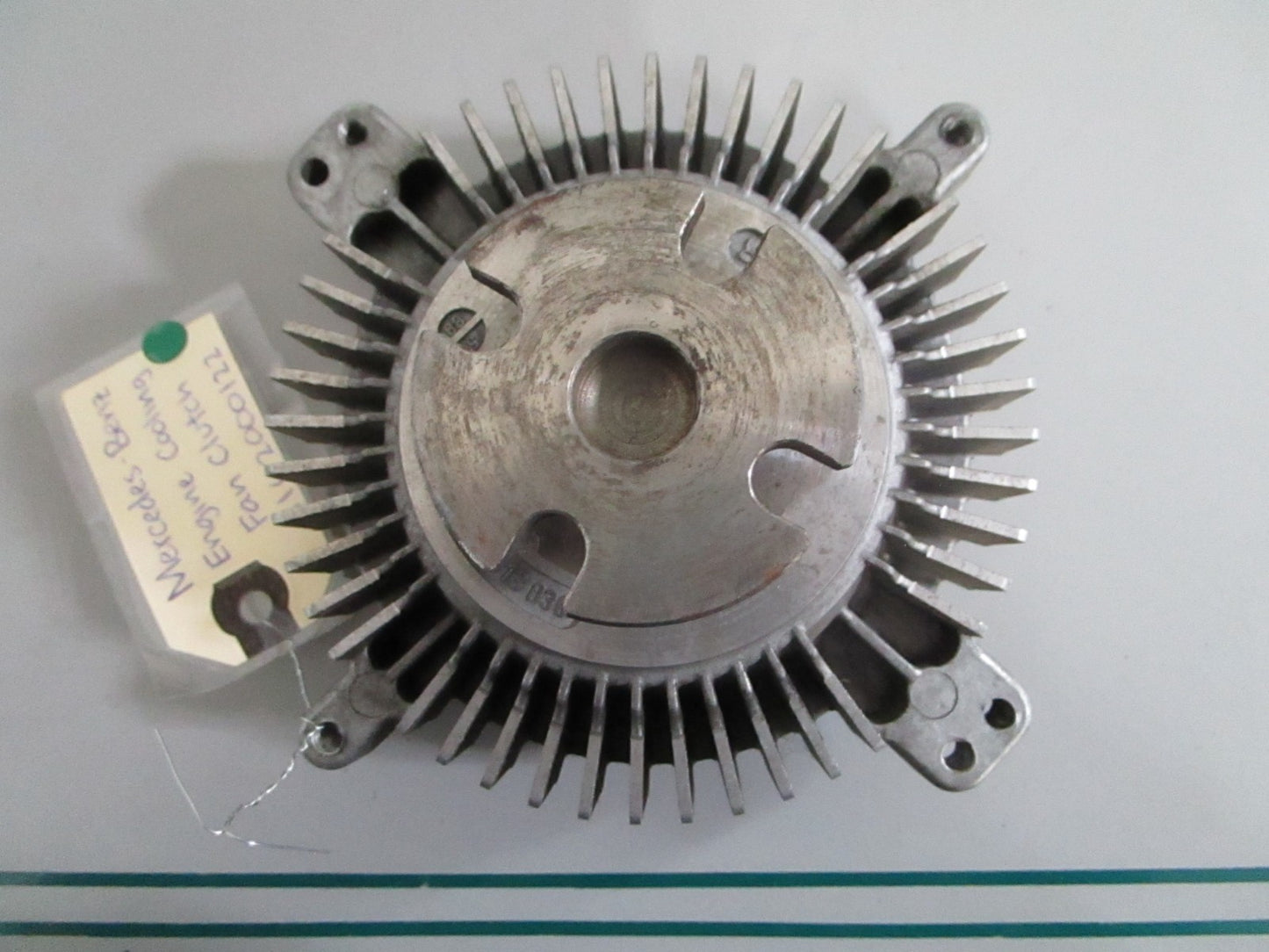 NEW OEM 1162000122 Mercedes-Benz Engine Cooling Fan Clutch 0820