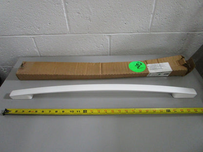 Whirlpool NEW OEM Range Oven Door Vent Trim W10817433 White NOS Part 0820