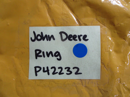 *NEW OEM* 0810 John Deere Ring P42232