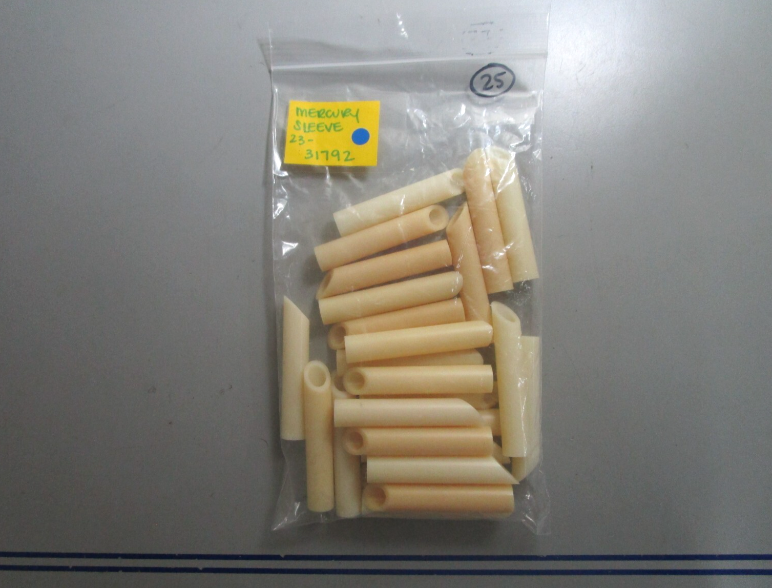 *NEW OEM* 0810 Mercury Quicksilver Sleeve 23-31792