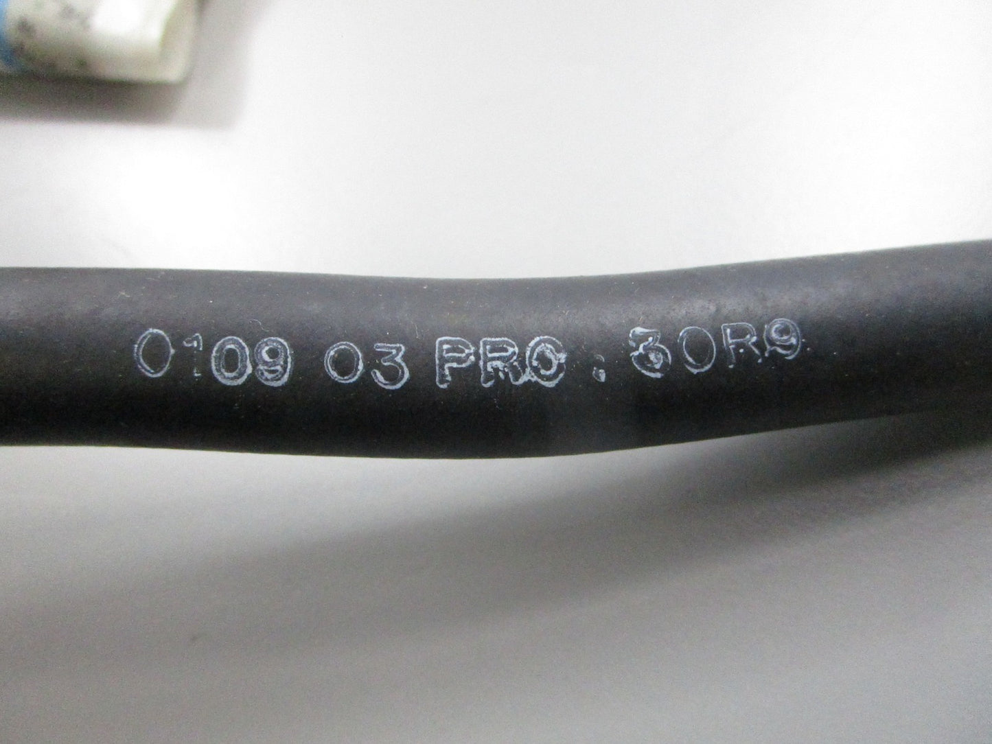 *NEW OEM* 0810 Mercury Quicksilver Molded Hose 32-856778