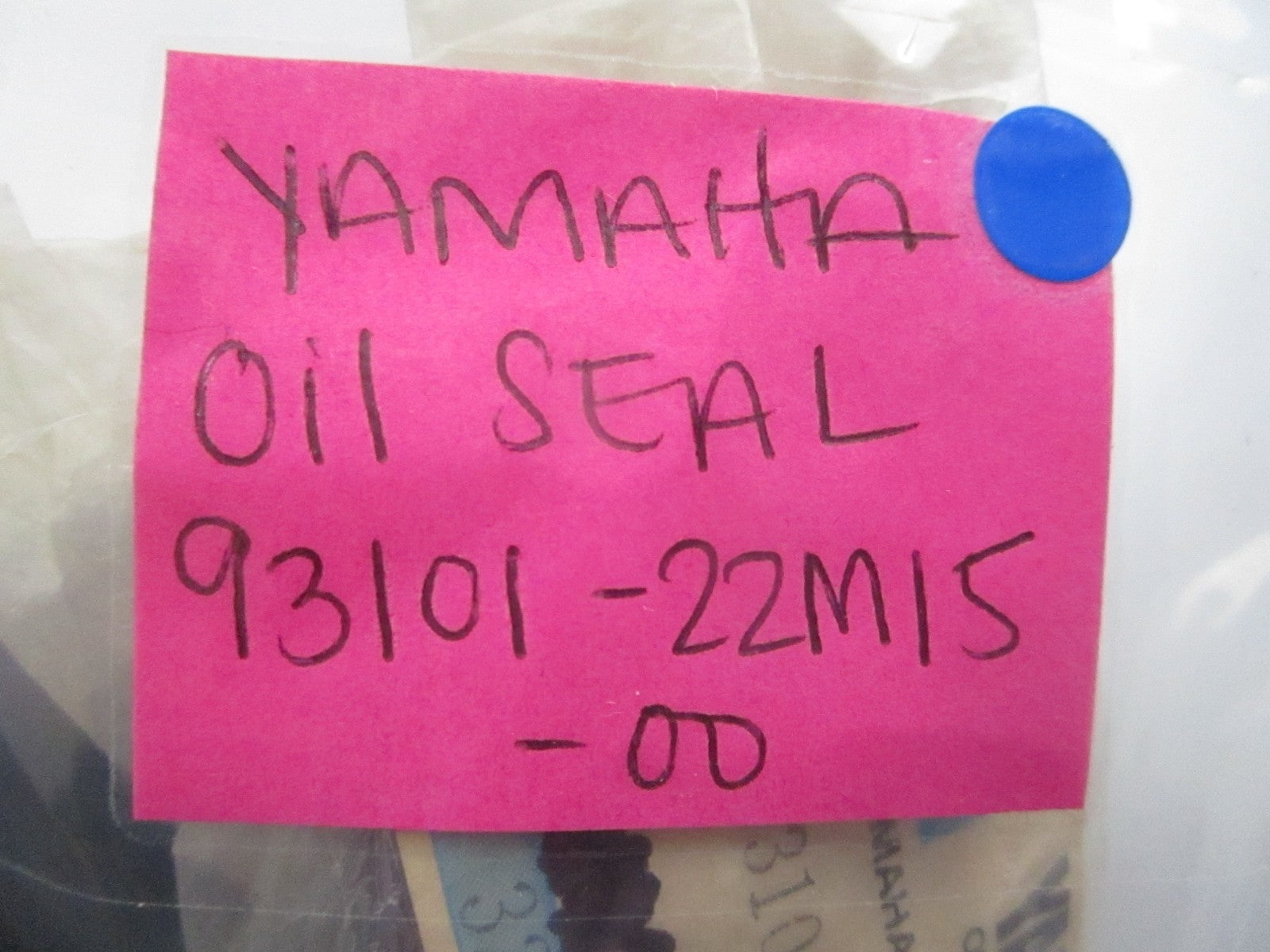 *NEW OEM* (LOT OF 2) 0810 Yamaha Oil Seal 93101-22M15-00