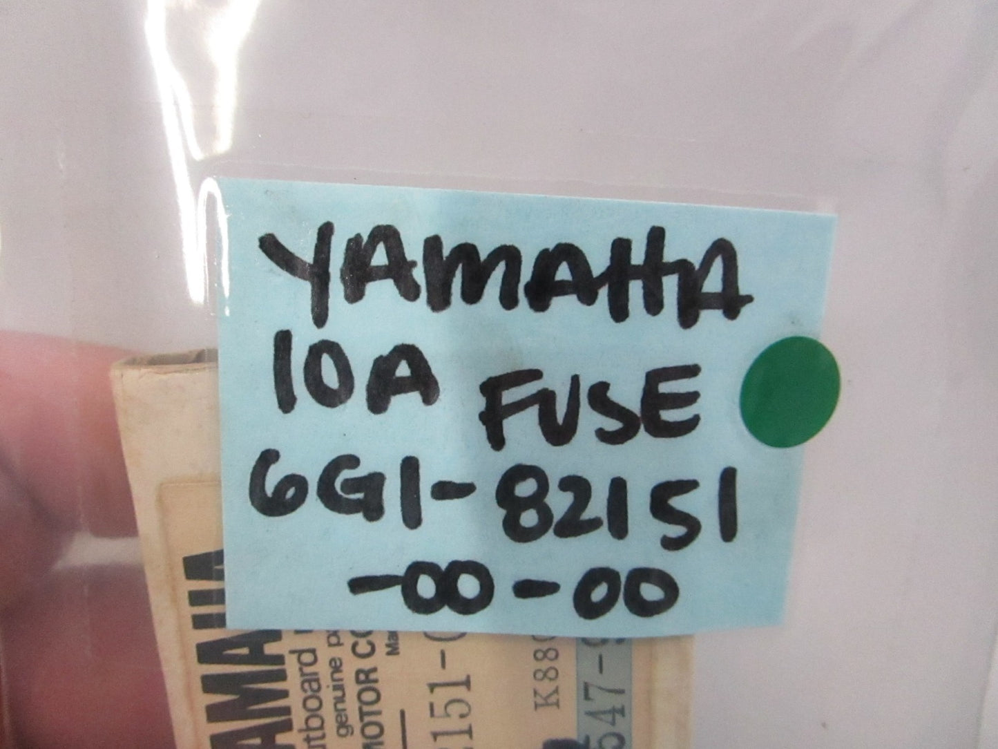 NEW OEM (LOT OF 2) 6G1-82151-00-00 Yamaha 10A Fuse 0810