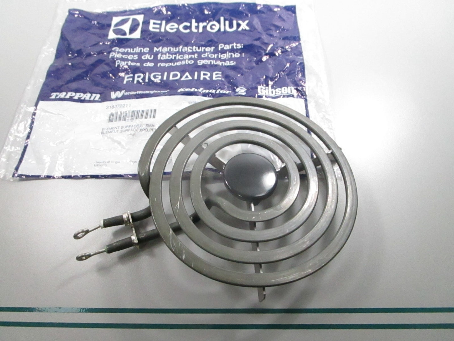 NEW OEM 318372211 Whirlpool 6" Surface Element 0810