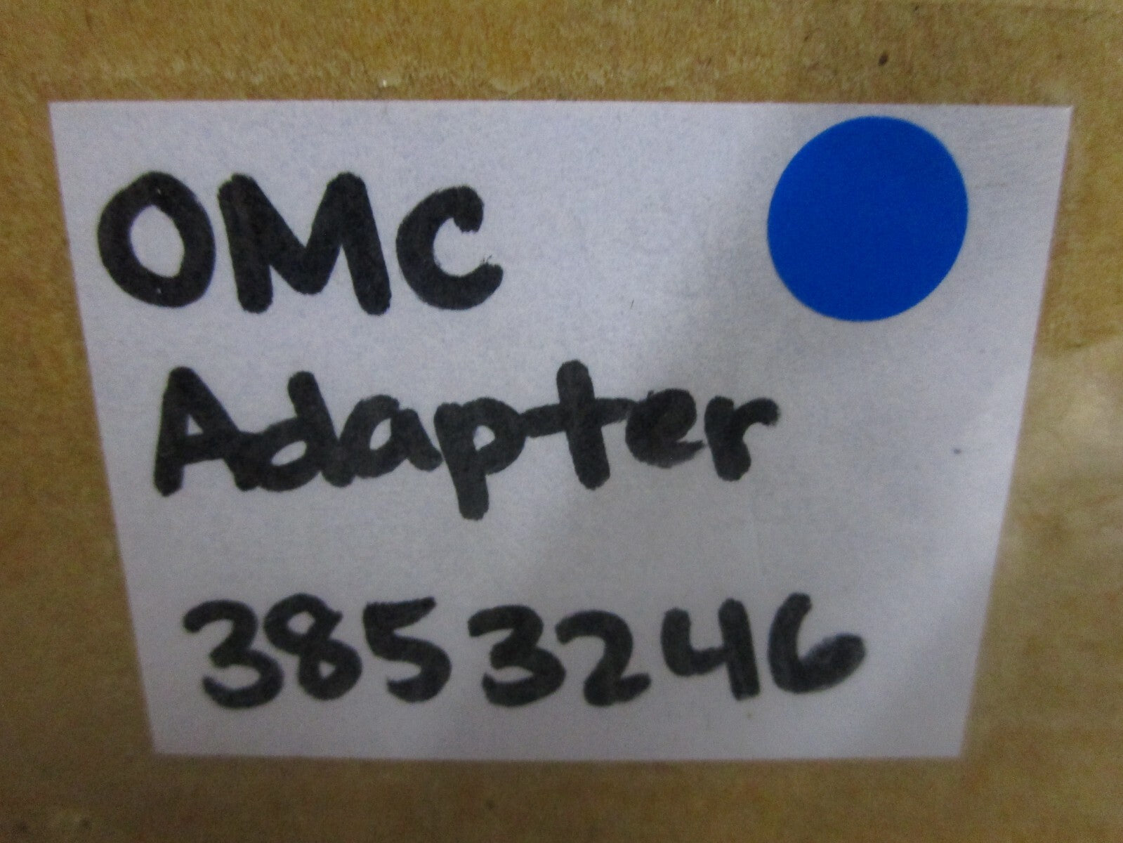 *NEW OEM* 0820 OMC Johnson Evinrude Adapter 3853246