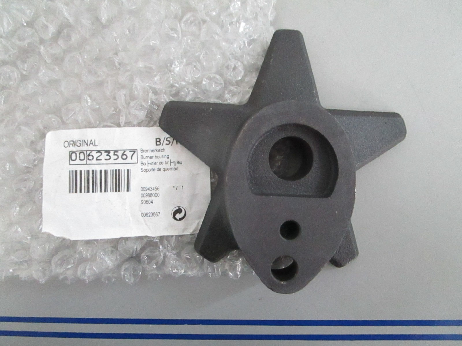 *NEW OEM* 0820 Bosch Burner Housing 00623567