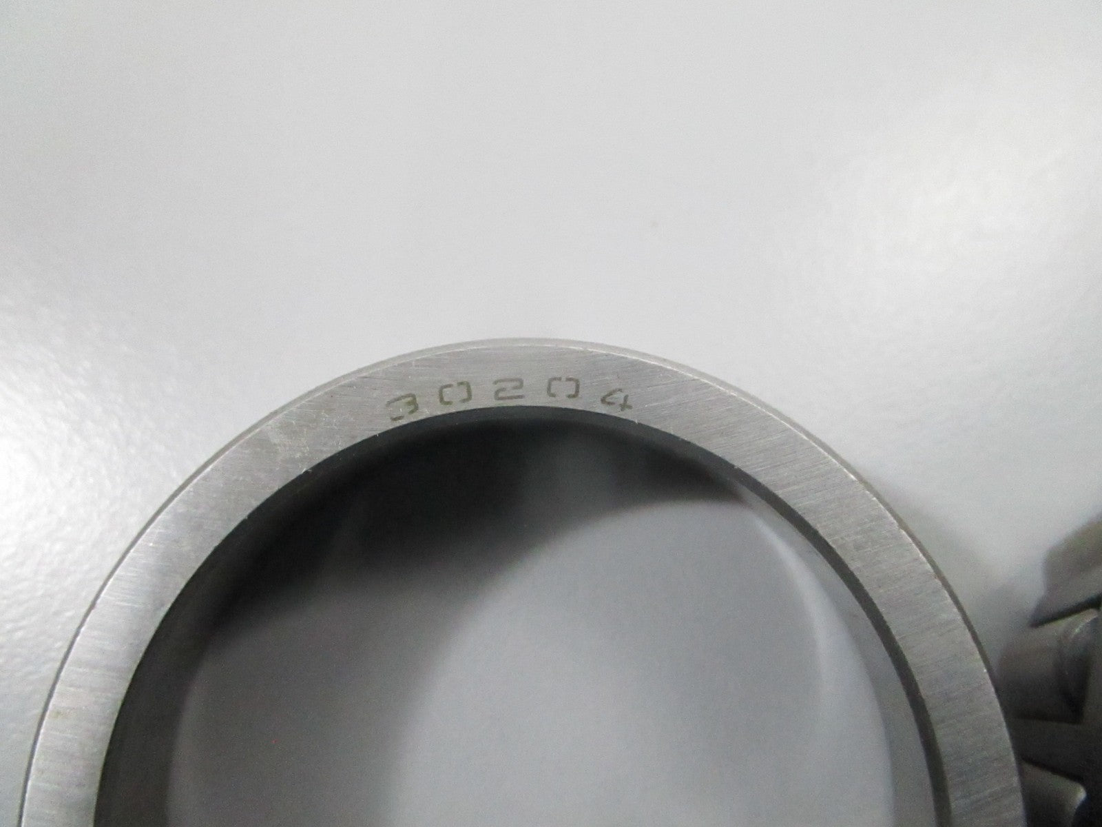 NEW R500610 R & R Tapered Bearing Set 0810
