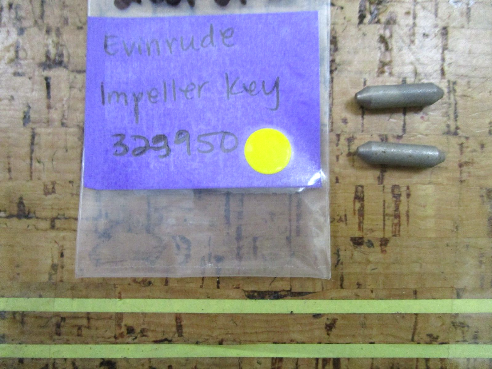 *NEW OEM* (LOT OF 2) 0750 OMC Johnson Evinrude IMPELLER KEY 323950 0323950