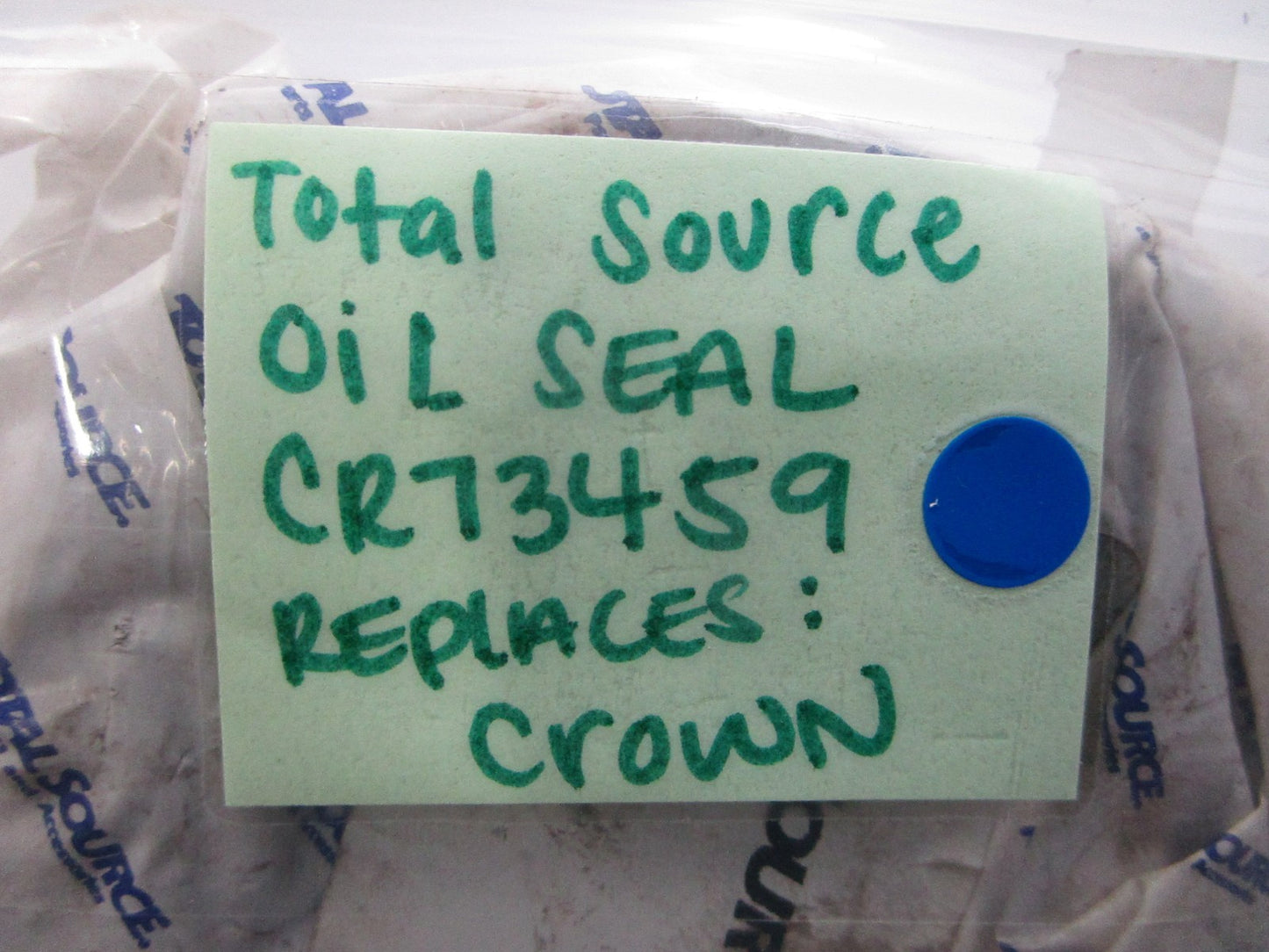 *NEW* 0810 Total Source Oil Seal CR73459 Replaces: Crown