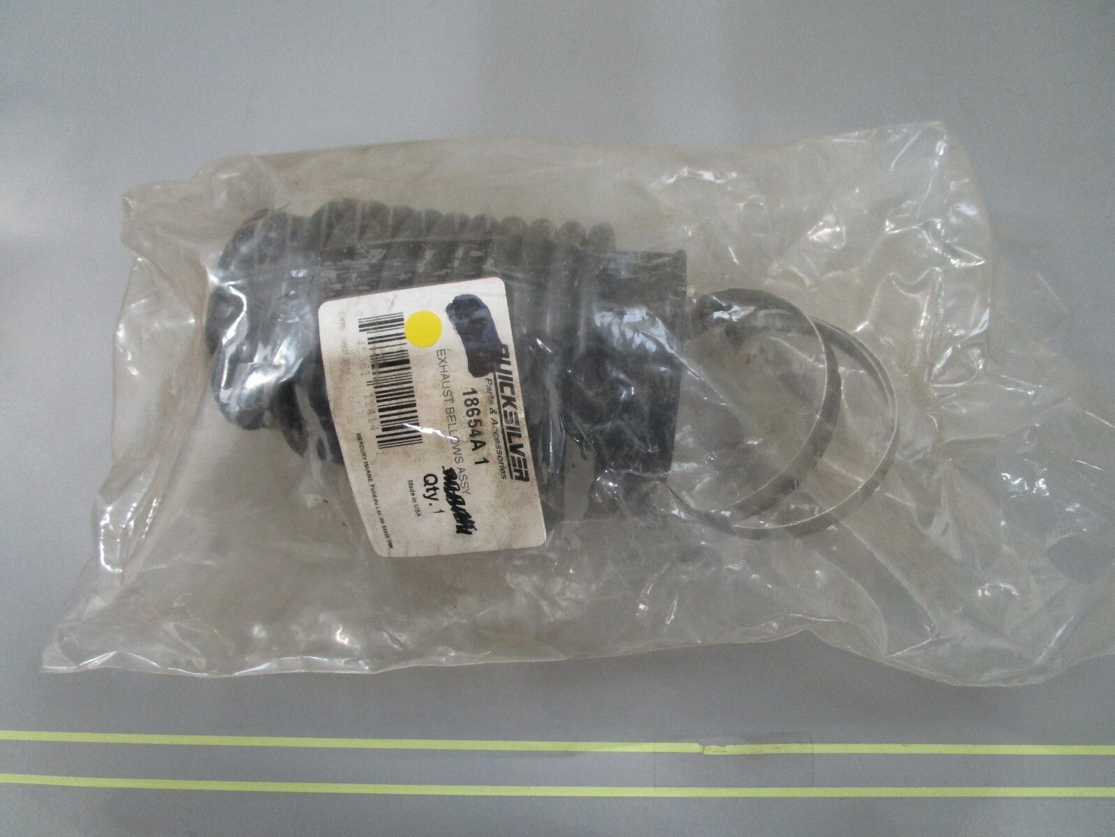 *NEW OEM* 0810 Mercury Quicksilver Exhaust  Bellows Assembly 18654A1