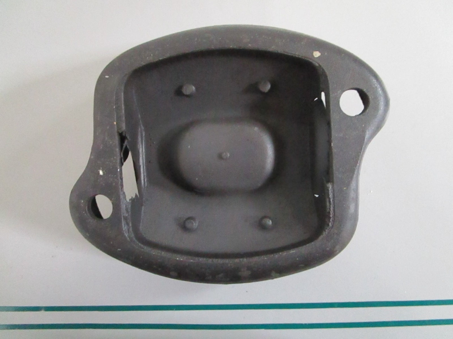 NEW OEM 1152410813 Mercedes-Benz Engine Mount 0820