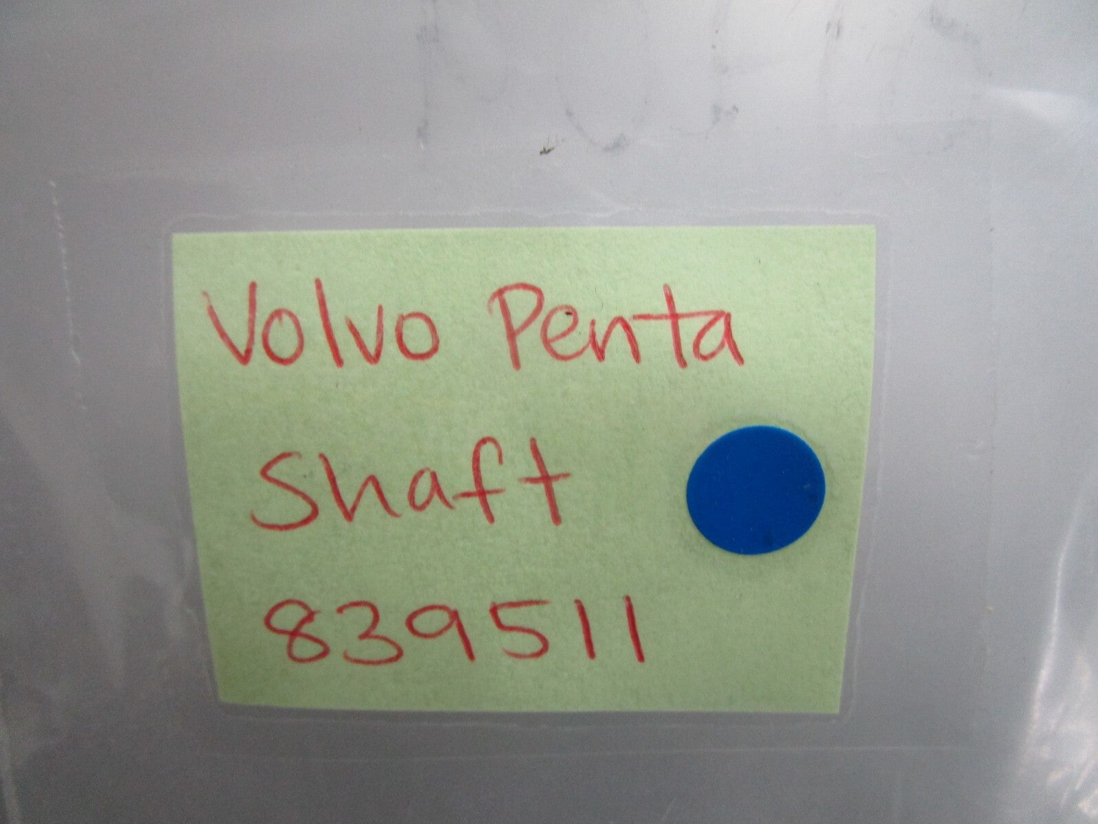 *NEW OEM* 0820 Volvo Penta Shaft 839511