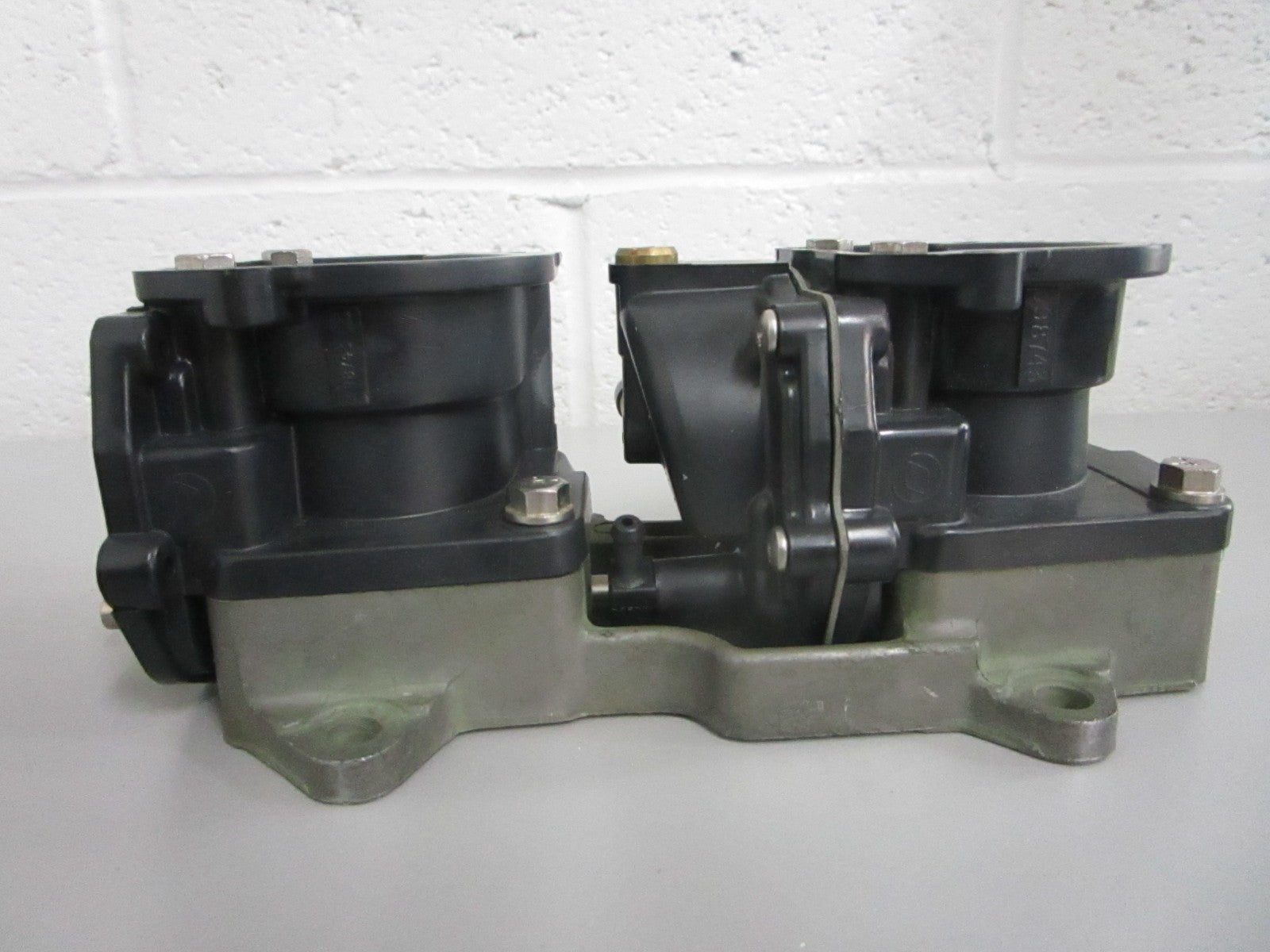 NEW OEM 432513 0432513 432903 0432903 OMC Johnson Evinrude Carburetor Assy 0820