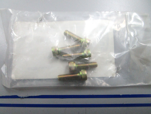 *NEW OEM* (LOT OF 5) 0810 Polaris Bolt 0450039