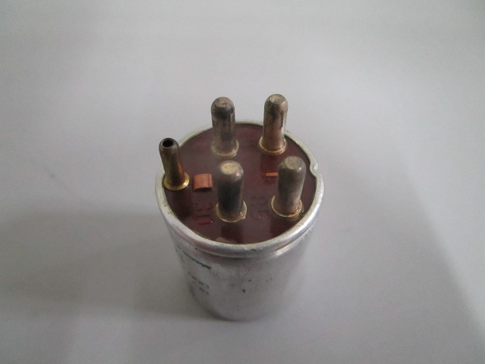 NEW OEM 0005429719 Mercedes-Benz 12V 30A Relay 0820