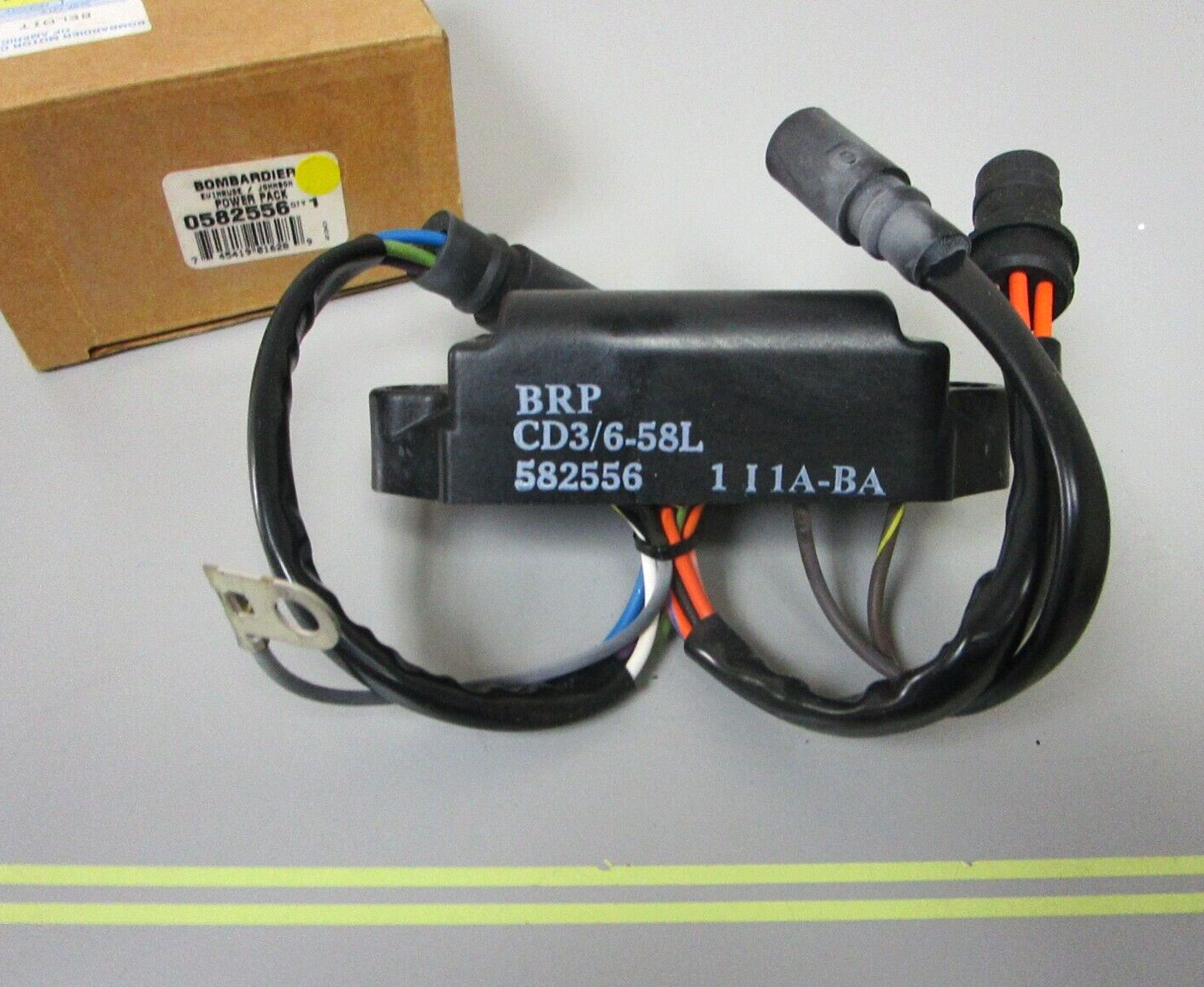 *NEW OEM* 0720 OMC Johnson Evinrude Power Pack 582556 0582556