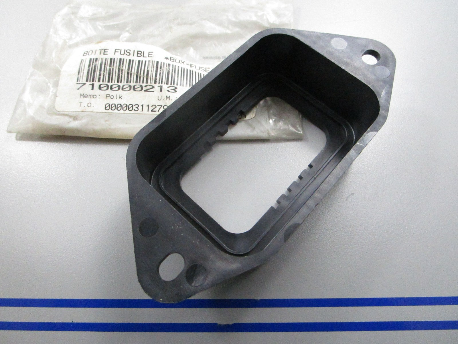 *NEW* 0810 Ski-Doo Fuse Box 710000213