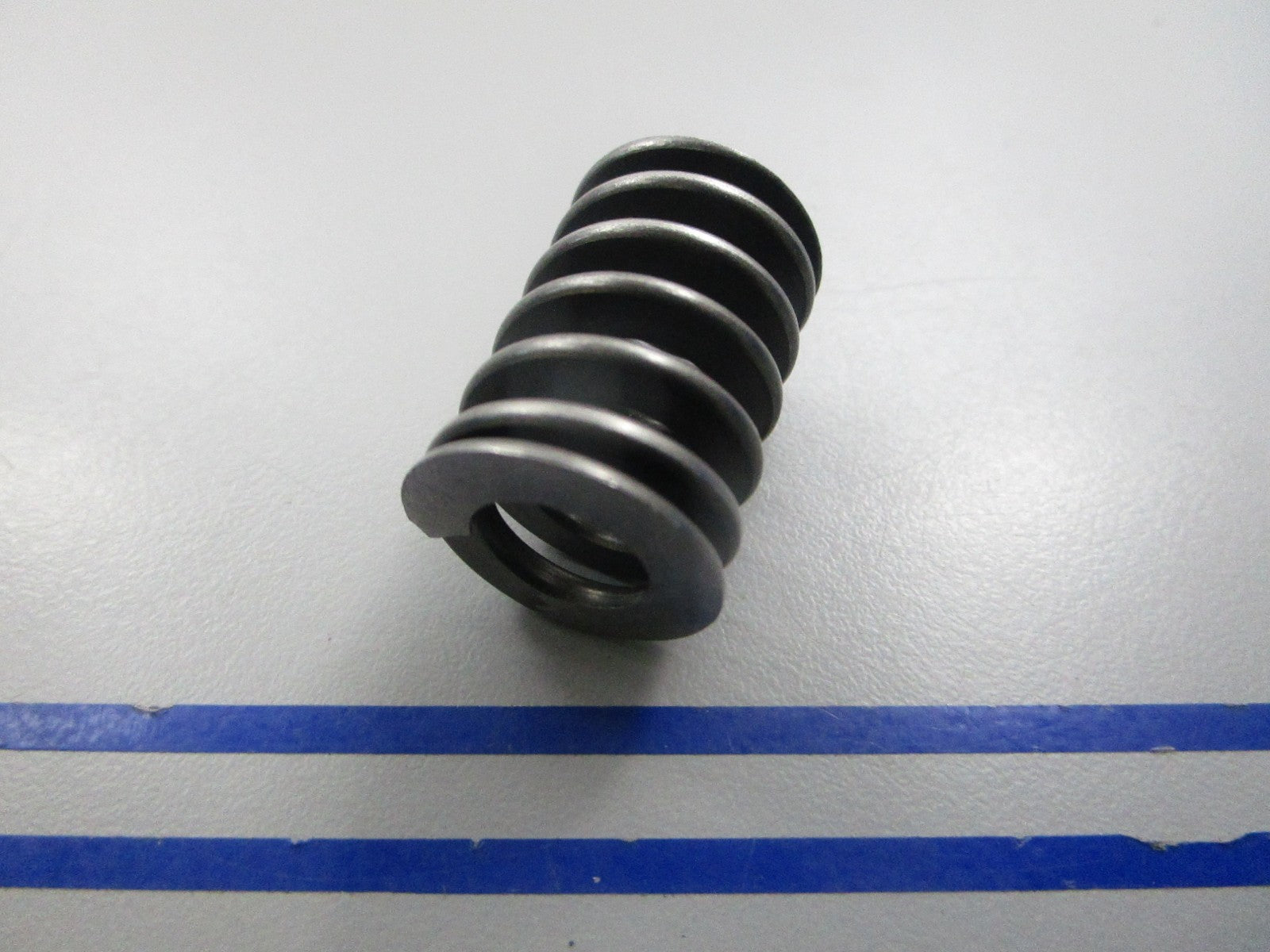 NEW CR121837 For: Crown Total Source Spring 0810
