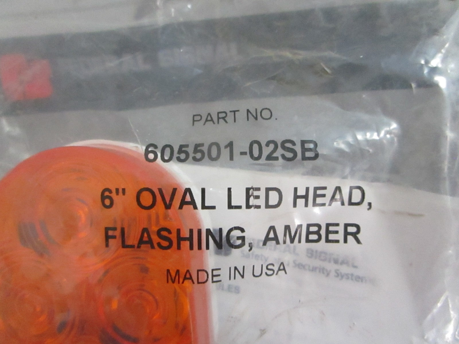 *NEW OEM* 0820 Federal Signal 6" Oval Flashing LED Light 605501-02SB