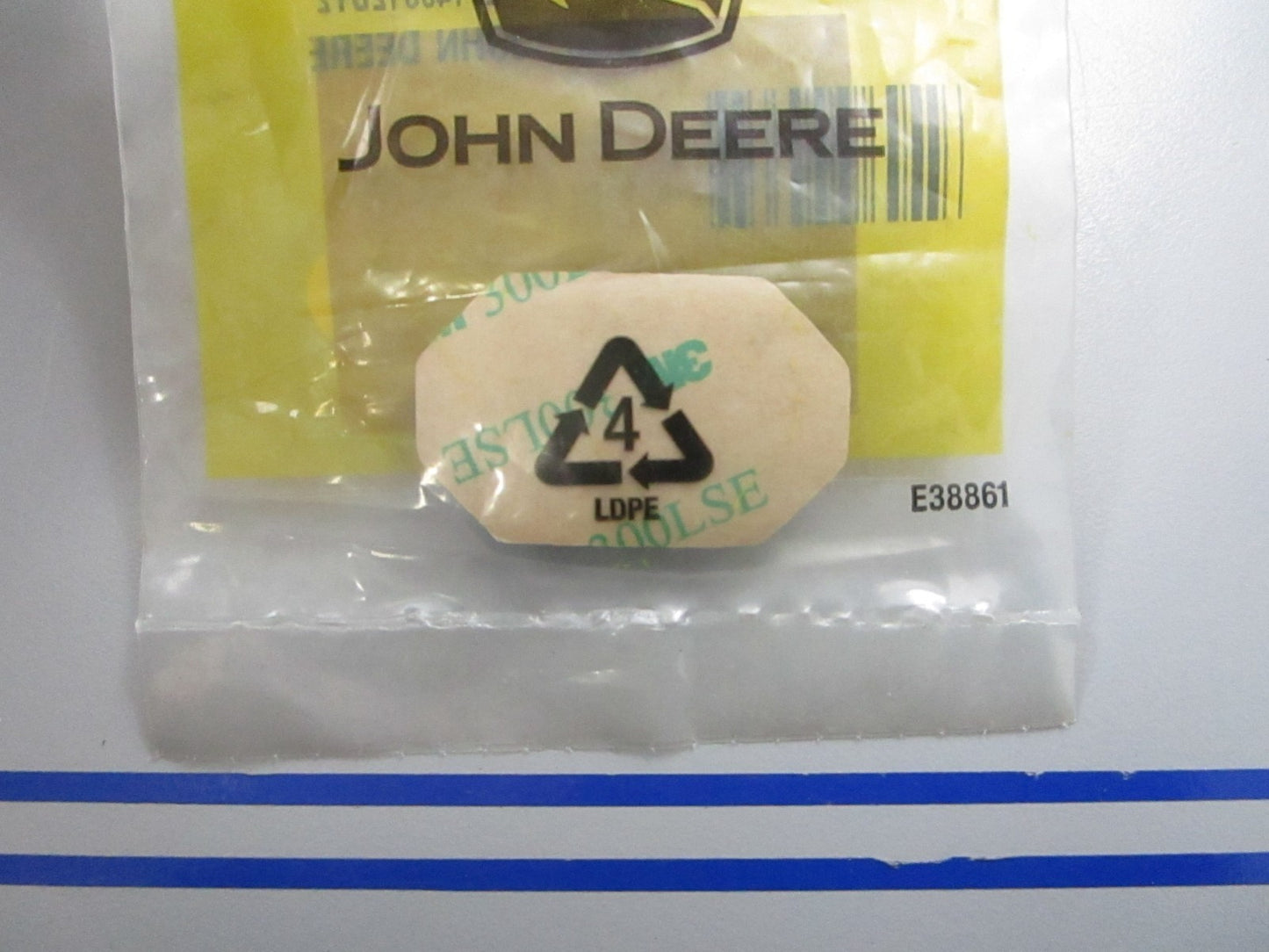 *NEW OEM* 0810 John Deere Adhesive Pad Isolator TCU35900