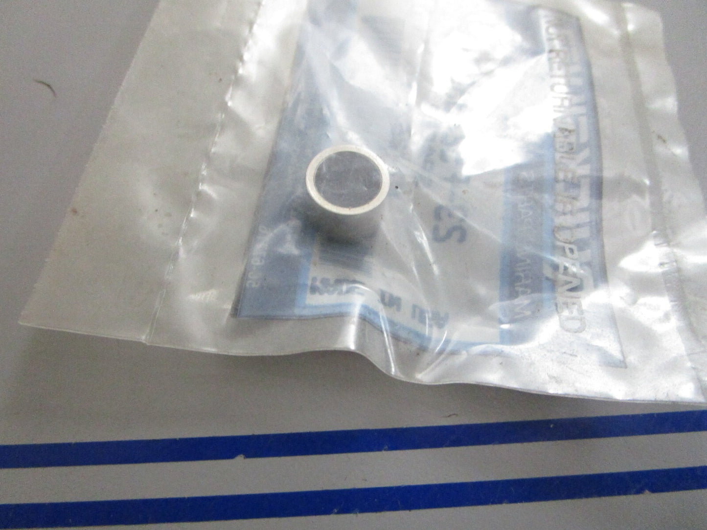 *NEW OEM* 0810 Mercury Quicksilver Spacer 23-F522359