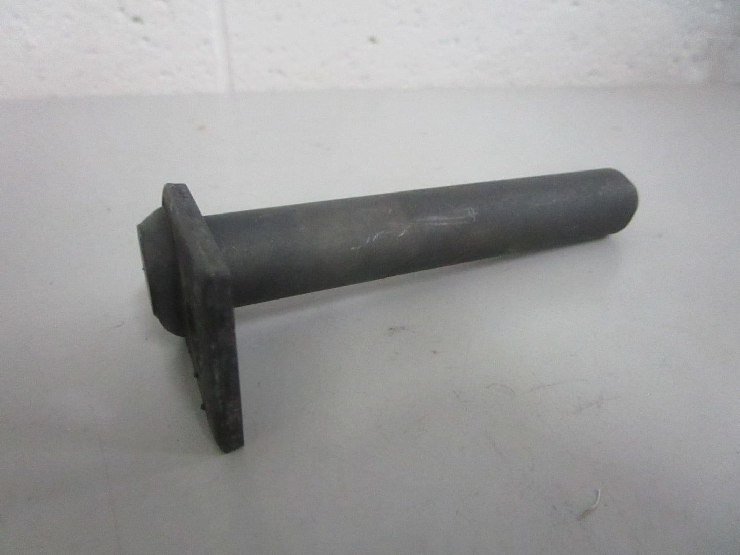 NEW OEM 115521 Crown Shaft 0820