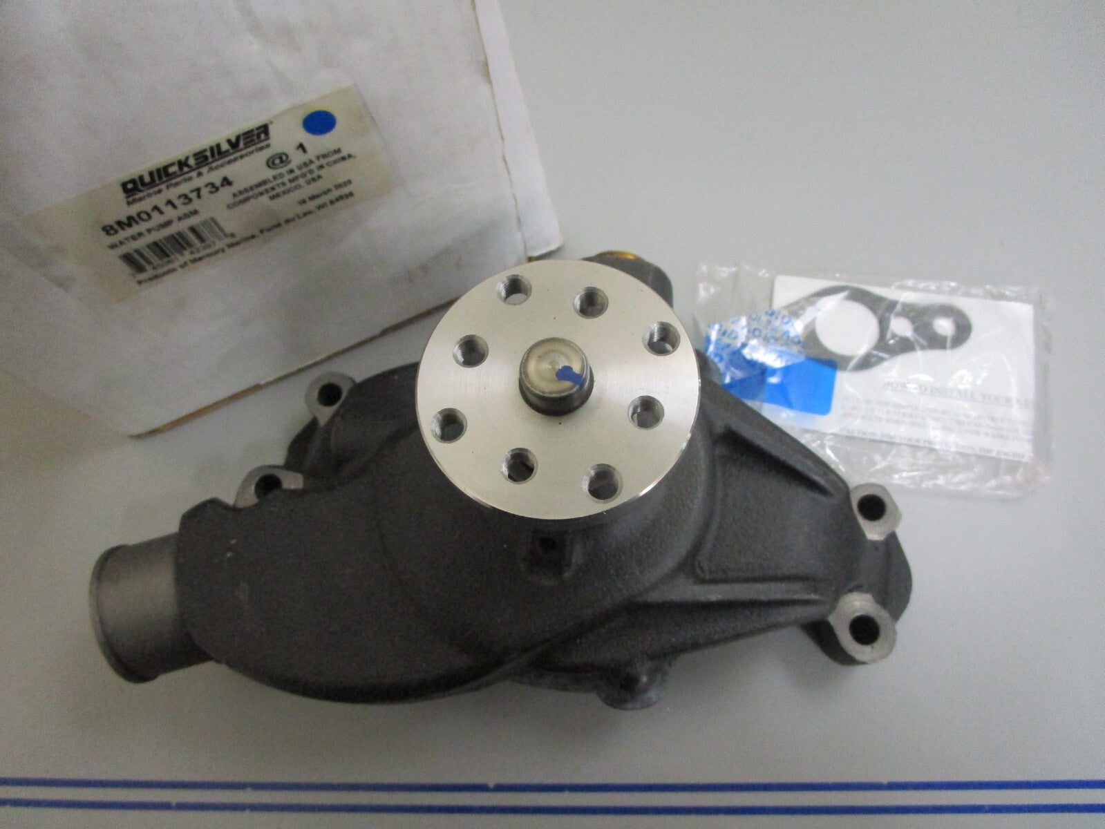 *NEW OEM* 0820 Mercury Quicksilver Water Pump Assy 8M0113734