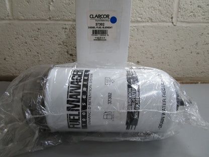 *NEW* 0820 Clarcor Diesel Fuel Element 37302