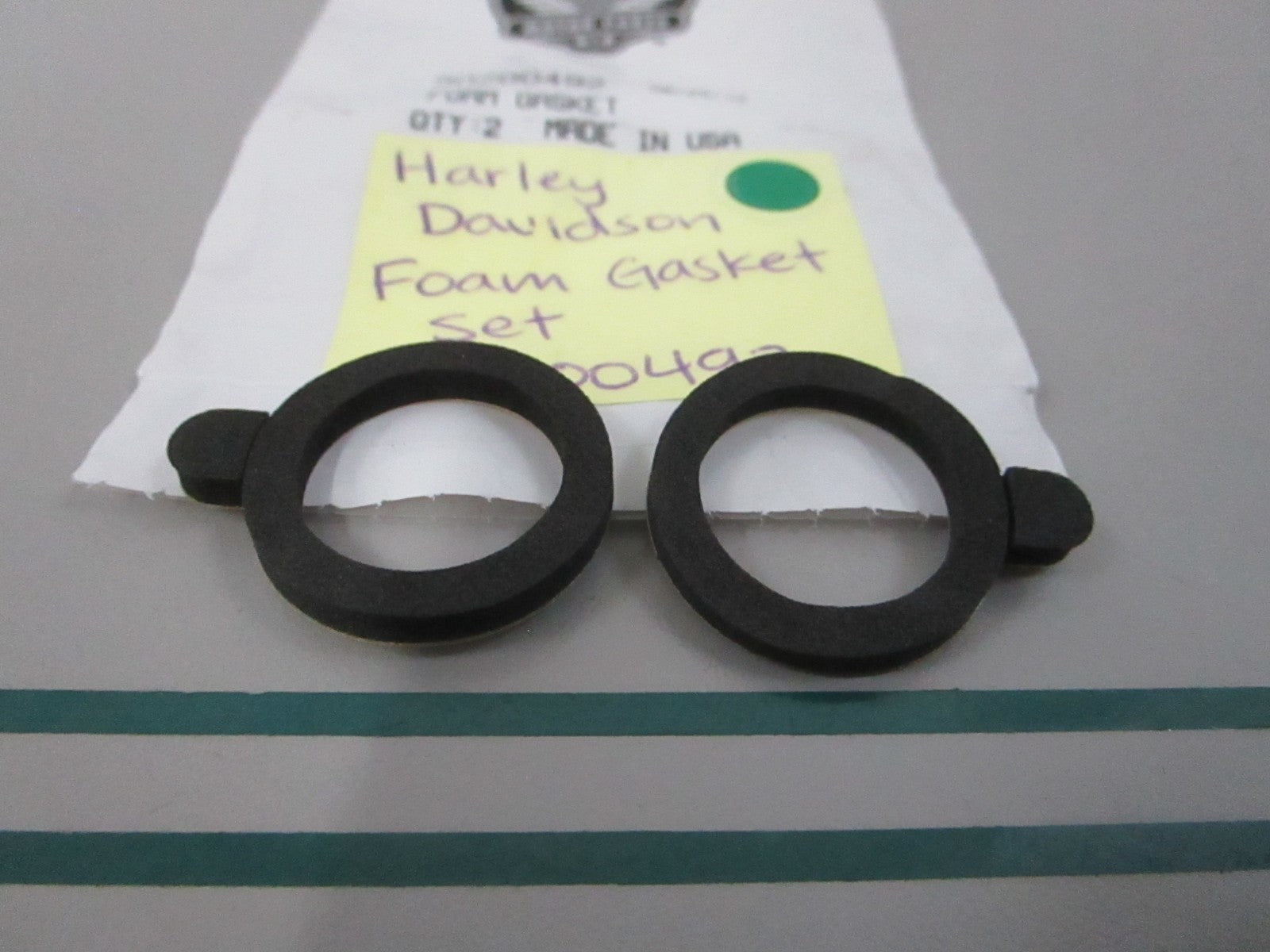 NEW OEM 90200492 Harley Davidson Foam Gasket Set 0810