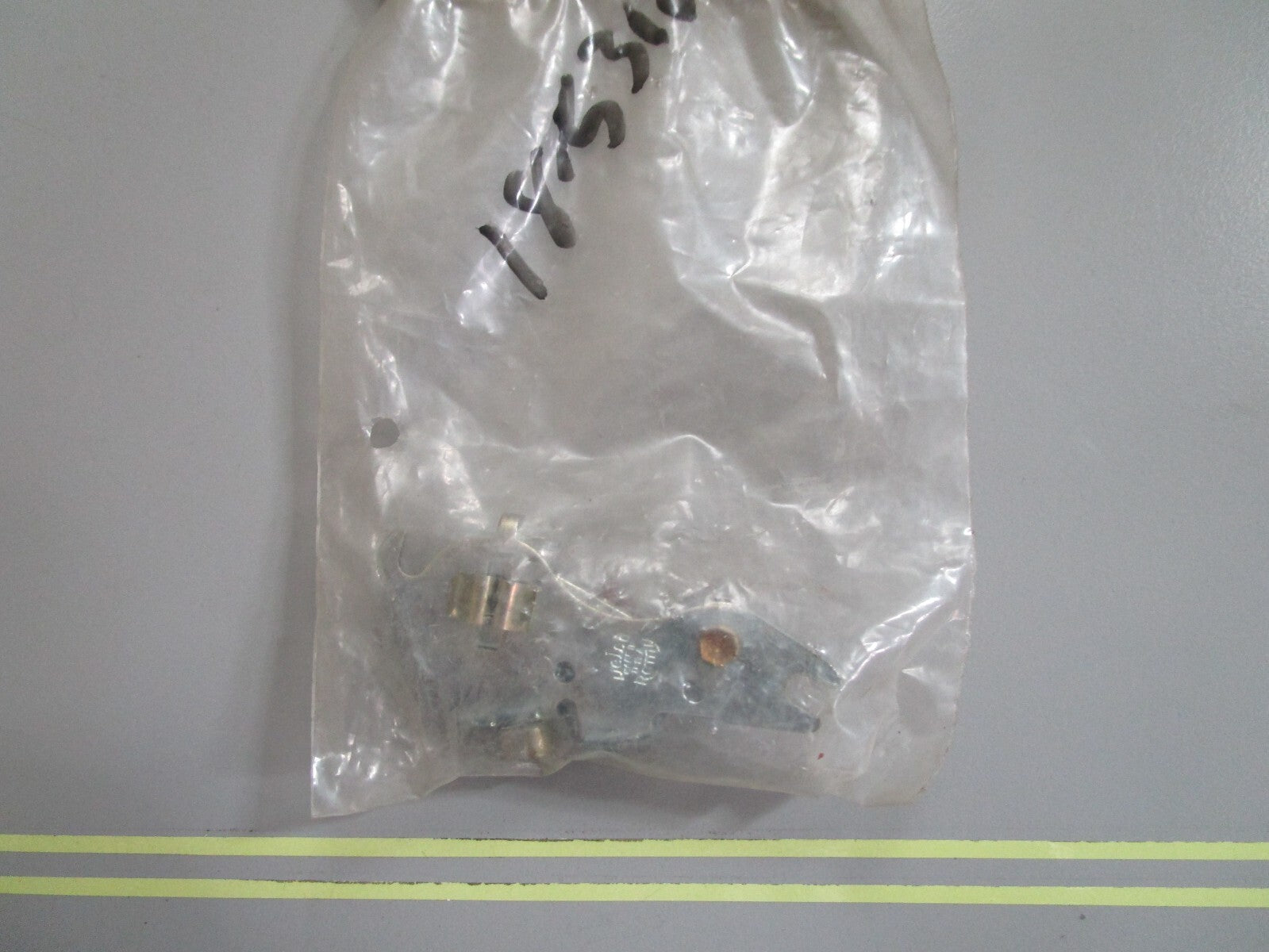 *NEW* 0810 Sierra Contact Set 18-5310 Replaces: OMC 33700 380543