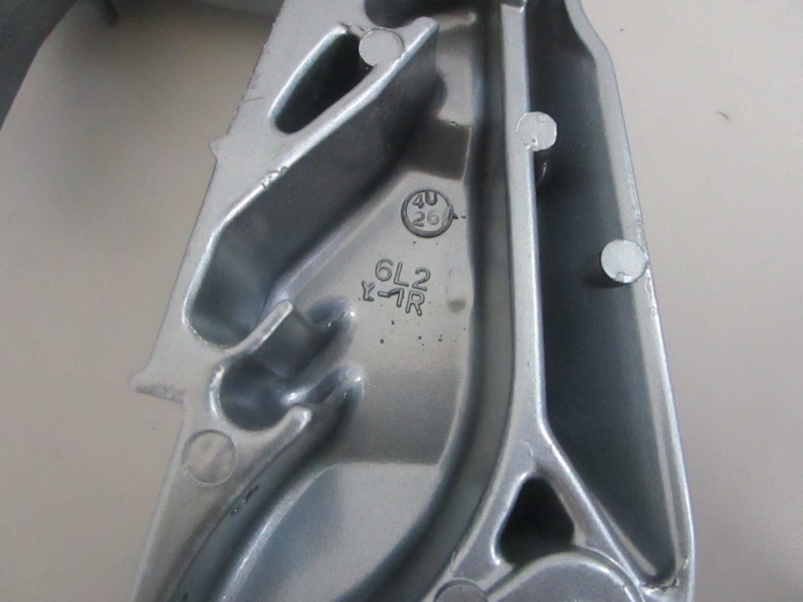 *NEW OEM* 0820 Yamaha Clamp Bracket 6L2-43112-06-EK
