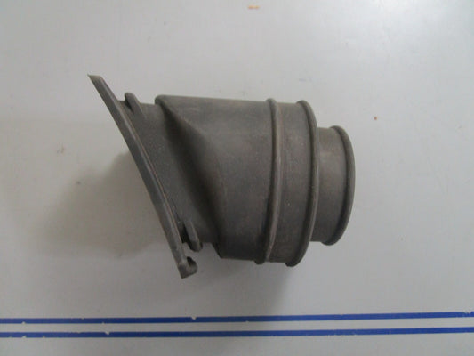 *NEW OEM* 0810 OMC Johnson Evinrude Lower Motor Cover Grommet 357049 0357049