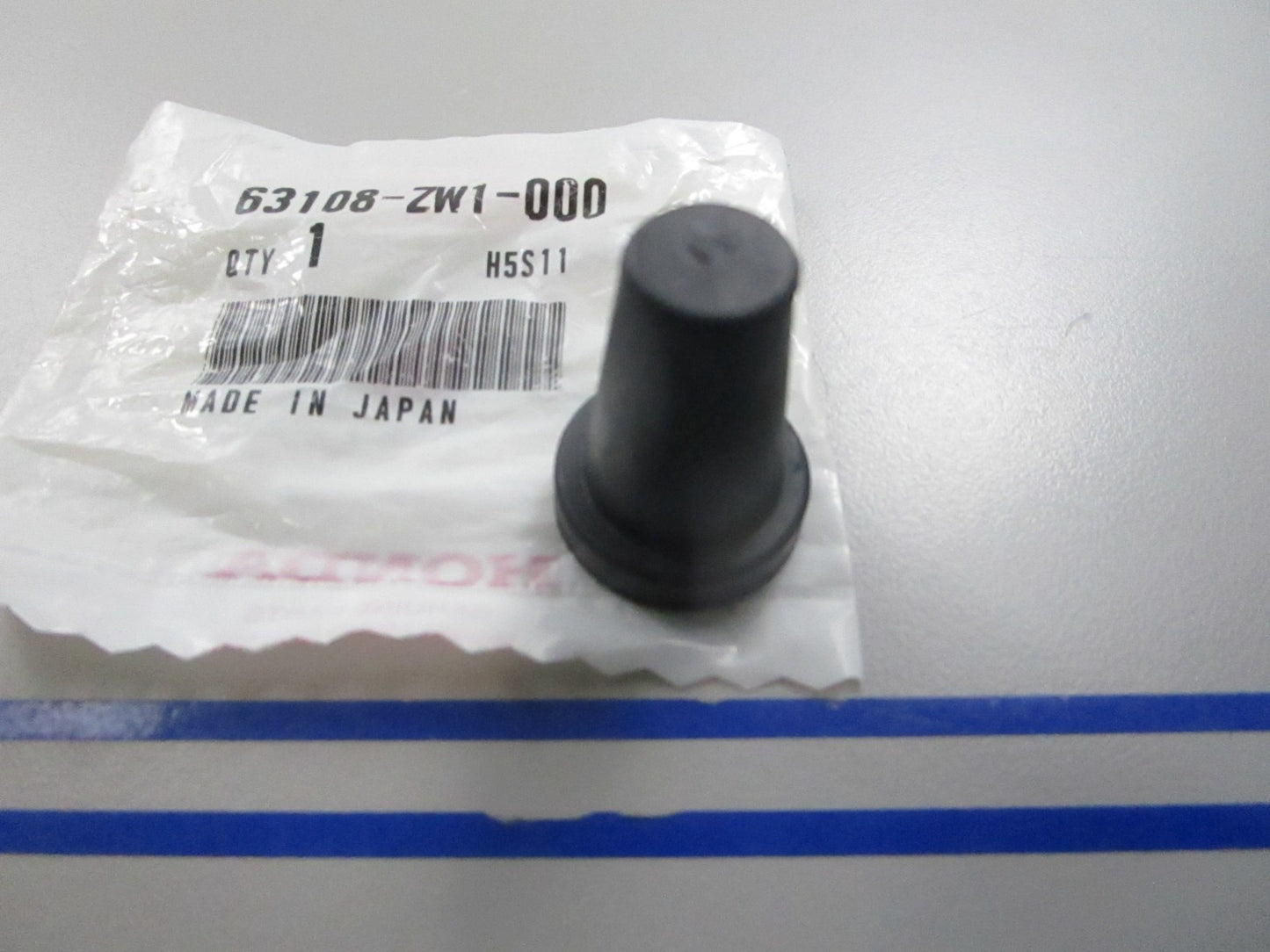 *NEW OEM* 0810 Honda Hook Damper 63108-ZW1-000